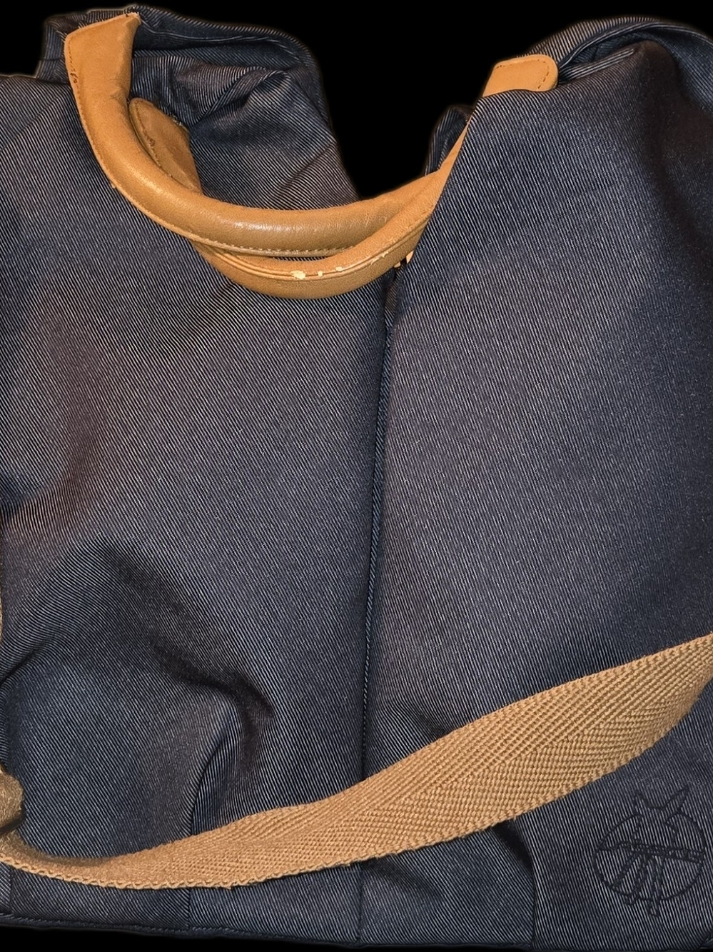 Lรคssig Green Label Neckline Diaper (Or Other) Bag. Great Condition Super Stylish